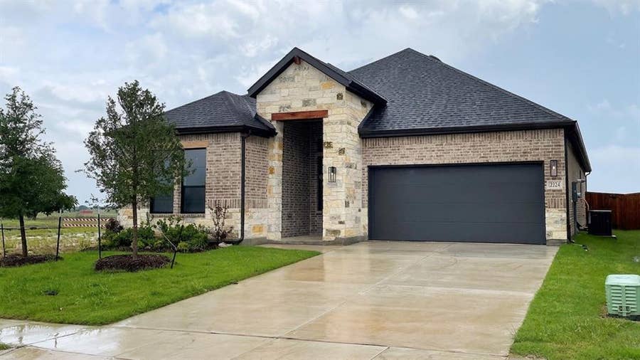 Property photo for 3224 Steer Trail, Royse City, TX
