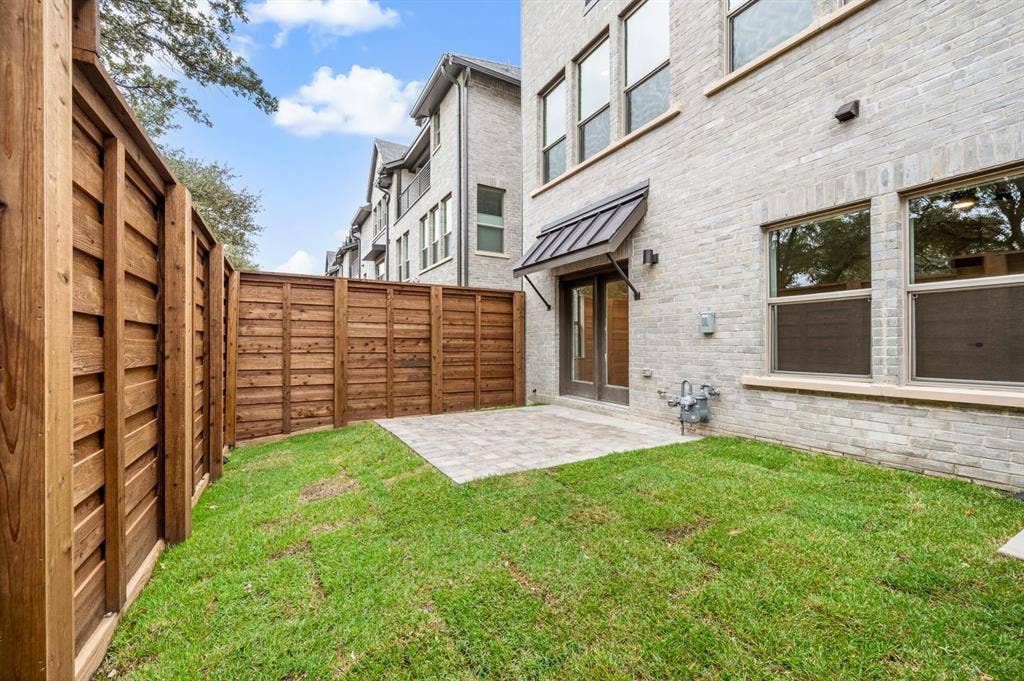 1352 Cherry Hills Lane, Irving, TX 75038 28