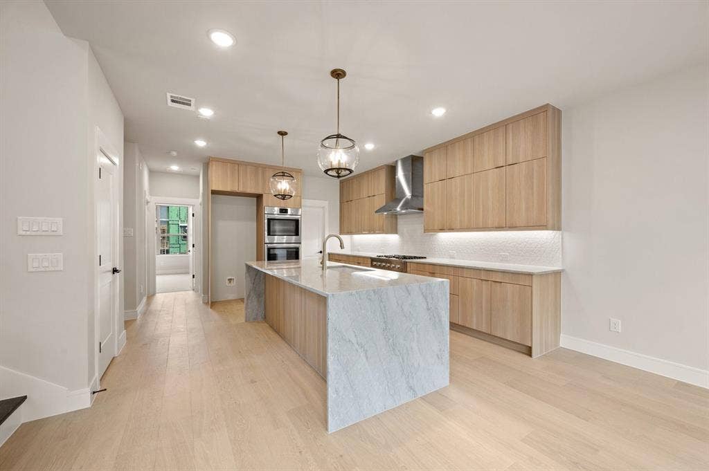 1352 Cherry Hills Lane, Irving, TX 75038 14