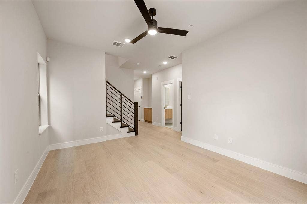 1352 Cherry Hills Lane, Irving, TX 75038 4