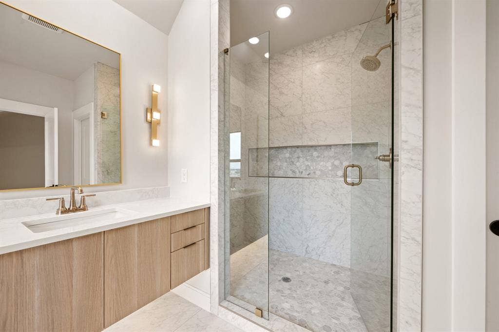 1352 Cherry Hills Lane, Irving, TX 75038 26