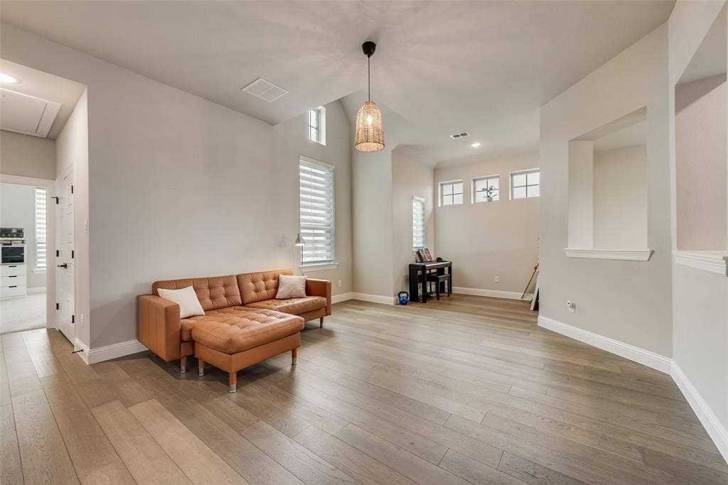 7108 Woodside Drive, Argyle, TX 76226 spacous game room with card room