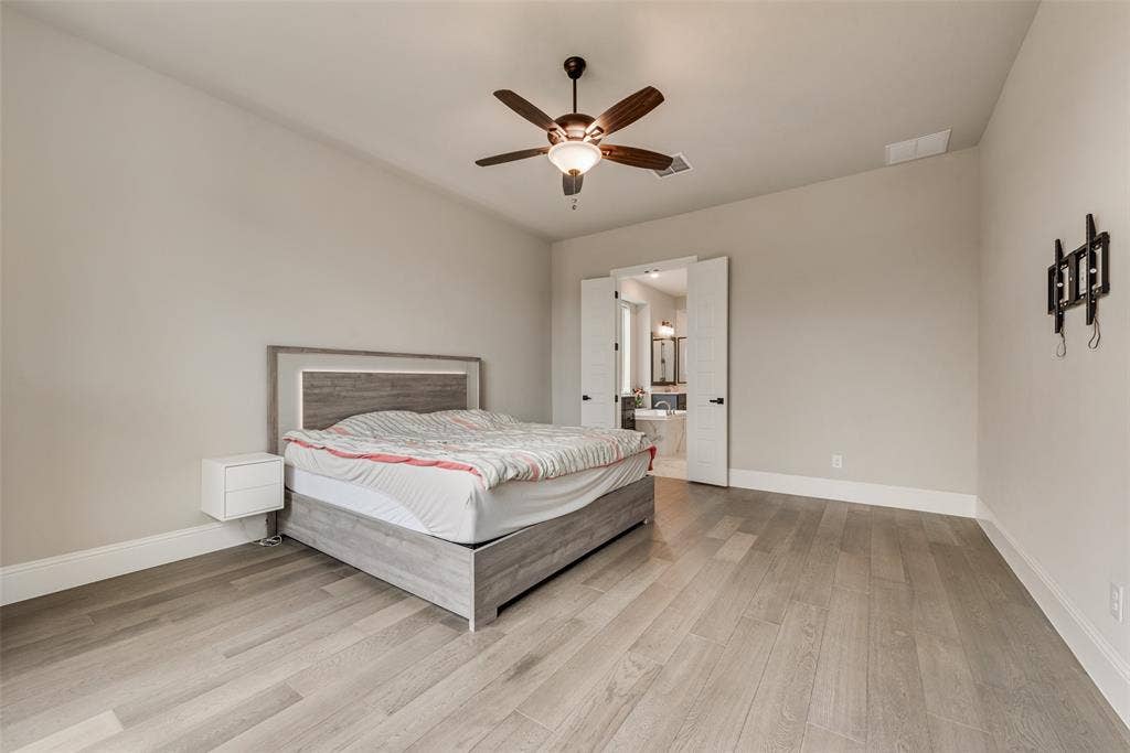 7108 Woodside Drive, Argyle, TX 76226 7108 Woodside Drive, Argyle, TX 76226
