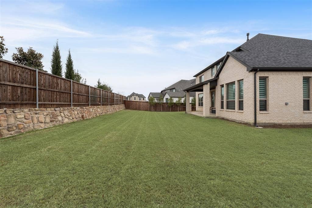 7108 Woodside Drive, Argyle, TX 76226 7108 Woodside Drive, Argyle, TX 76226
