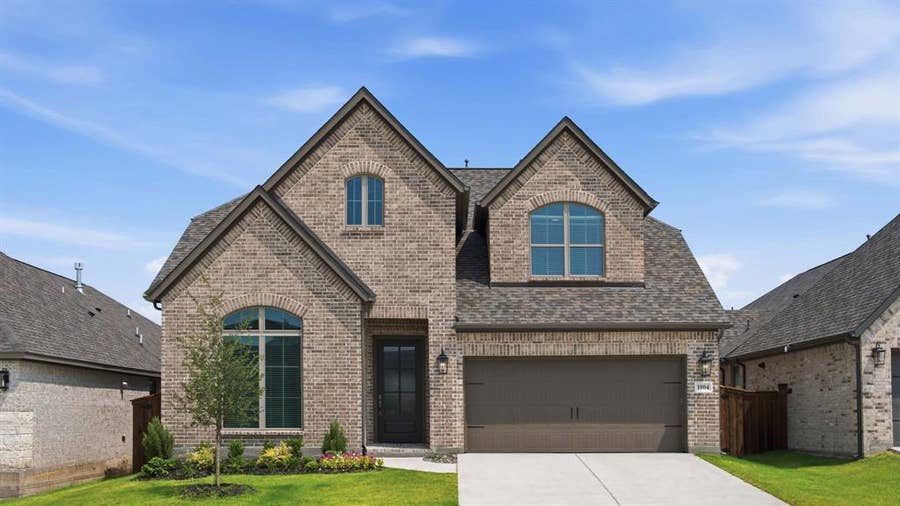 Property photo for 1004 Biltmore Court, Forney, TX