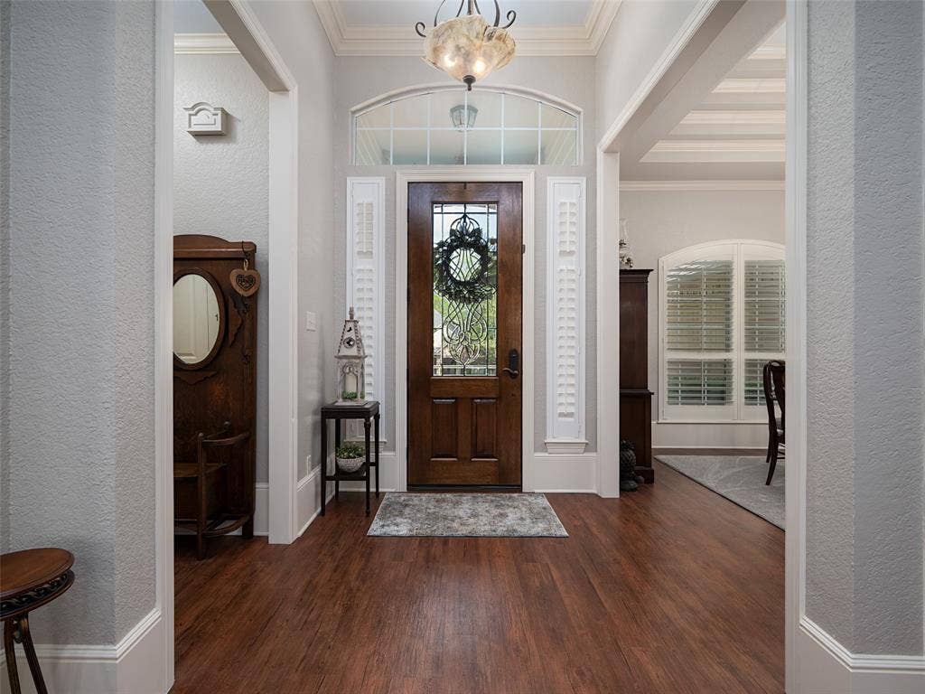 1137 Ashwood Drive, Tyler, TX 75703 1137 Ashwood Drive, Tyler, TX 75703