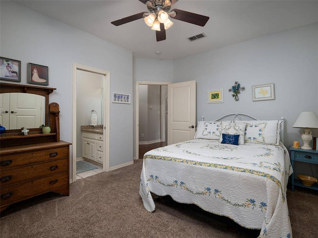 1137 Ashwood Drive, Tyler, TX 75703 Second Bedroom with jack-n-jill bathroom