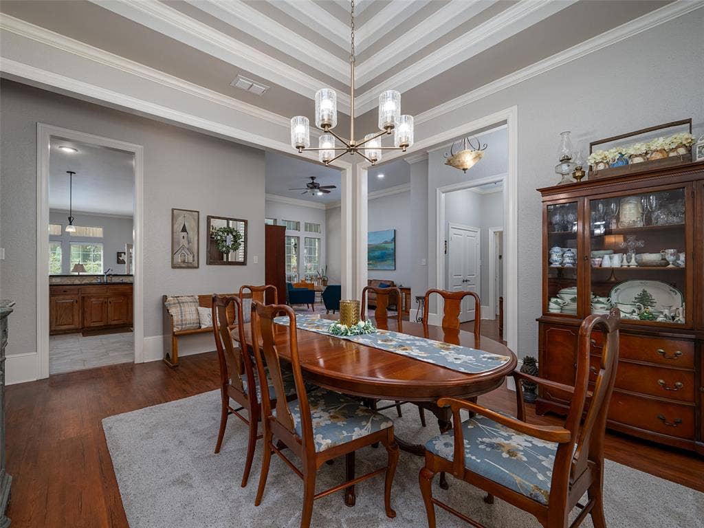 1137 Ashwood Drive, Tyler, TX 75703 Stunning Coffered Ceiling with large baseboards add elegance to your dining room!