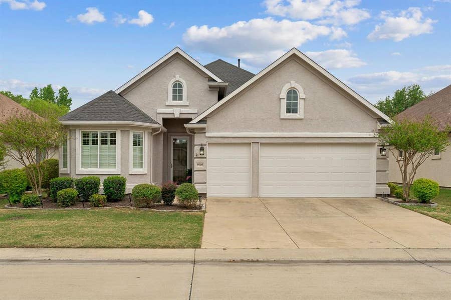 Property photo for 9505 Rivercrest Drive, Denton, TX