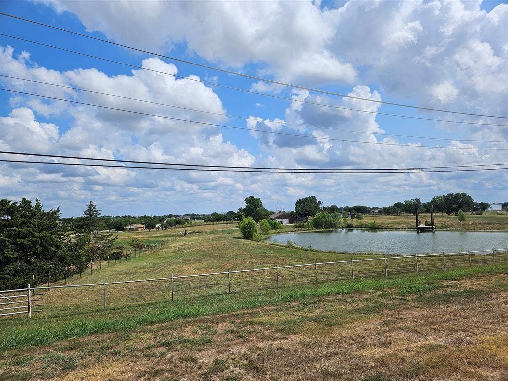 521 B Blue Mound Road E, Haslet, TX 76052 521 B Blue Mound Road E, Haslet, TX 76052