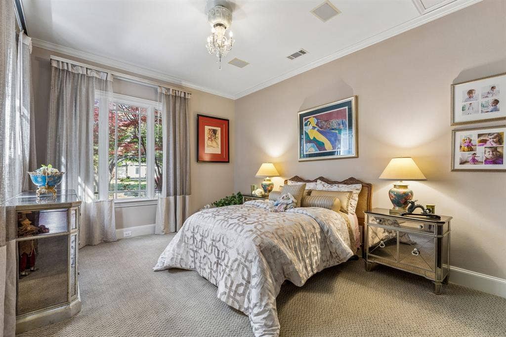 14900 Winnwood Road, Addison, TX 75254 14900 Winnwood Road, Addison, TX 75254
