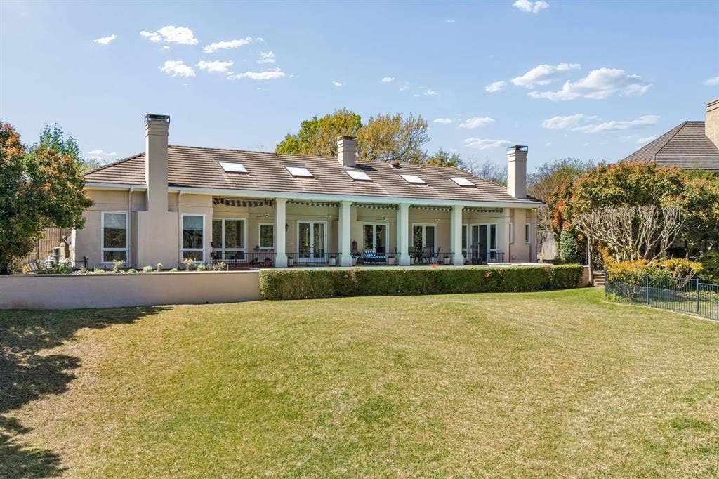 14900 Winnwood Road, Addison, TX 75254 14900 Winnwood Road, Addison, TX 75254