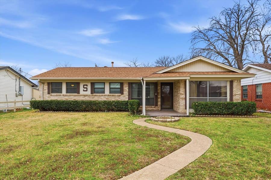 Property photo for 2341 Lagoon Drive, Mesquite, TX
