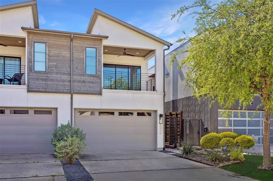 Property photo for 2319 N Prairie Avenue, Dallas, TX