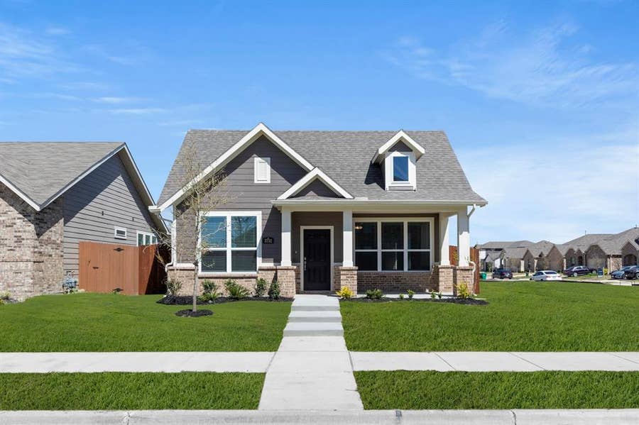Property photo for 3732 Honey Daisy Drive, Crandall, TX