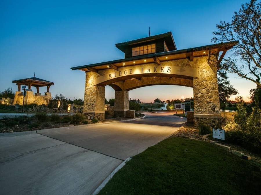 Property photo for 224 Sunset Point Trail, Heath, TX