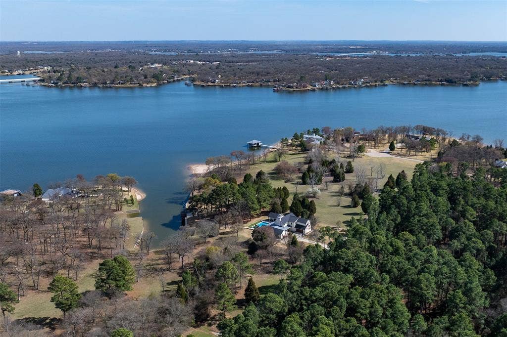 5660 Deerfield Lane, Mabank, TX 75156 5660 Deerfield Lane, Mabank, TX 75156