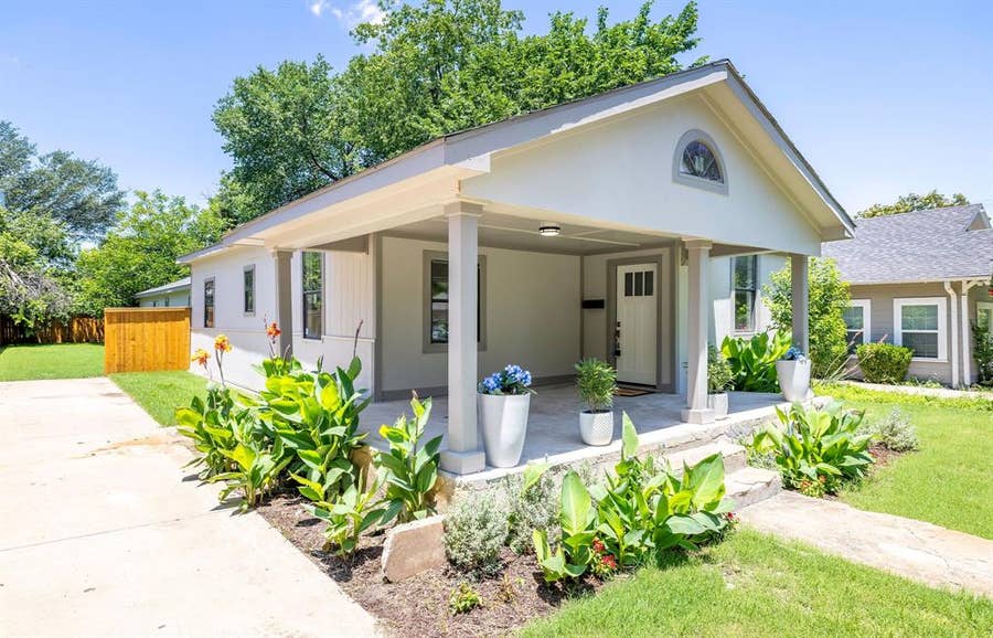 Property photo for 311 S Waverly Drive, Dallas, TX