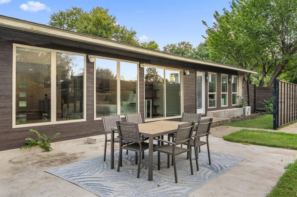 3427 Saint Cloud Circle, Dallas, TX 75229 3427 Saint Cloud Circle, Dallas, TX 75229
