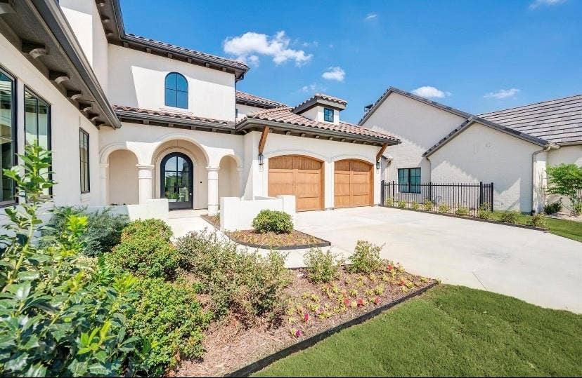 Property photo for 9624 Latour Lane, Fort Worth, TX
