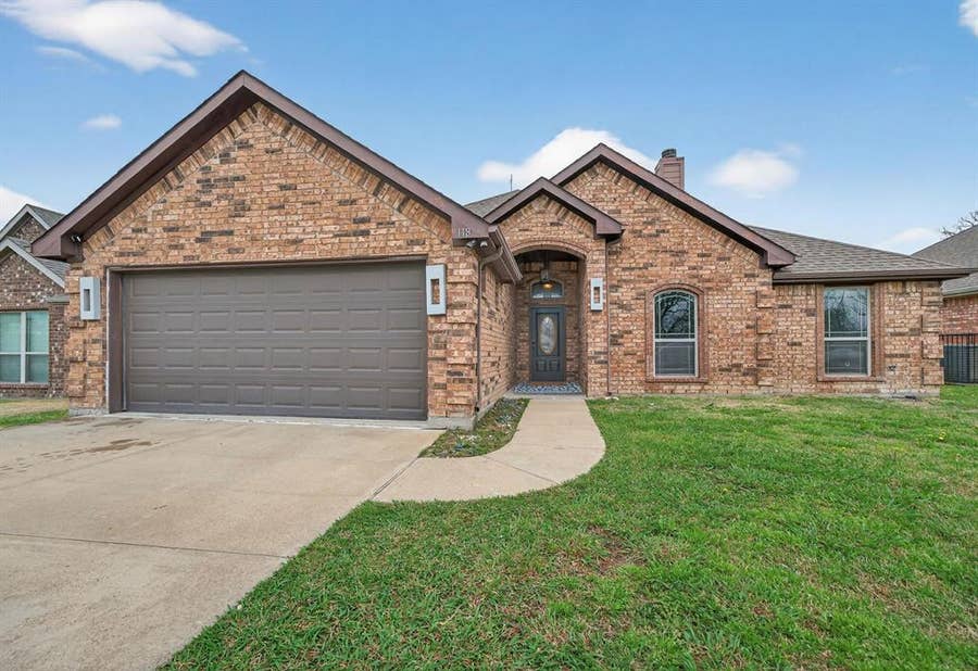 Property photo for 118 Vaughn Lane, Quinlan, TX