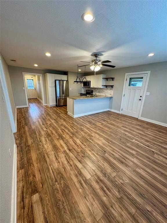 508 Sherry Street, Quinlan, TX 75474 Open Living Area