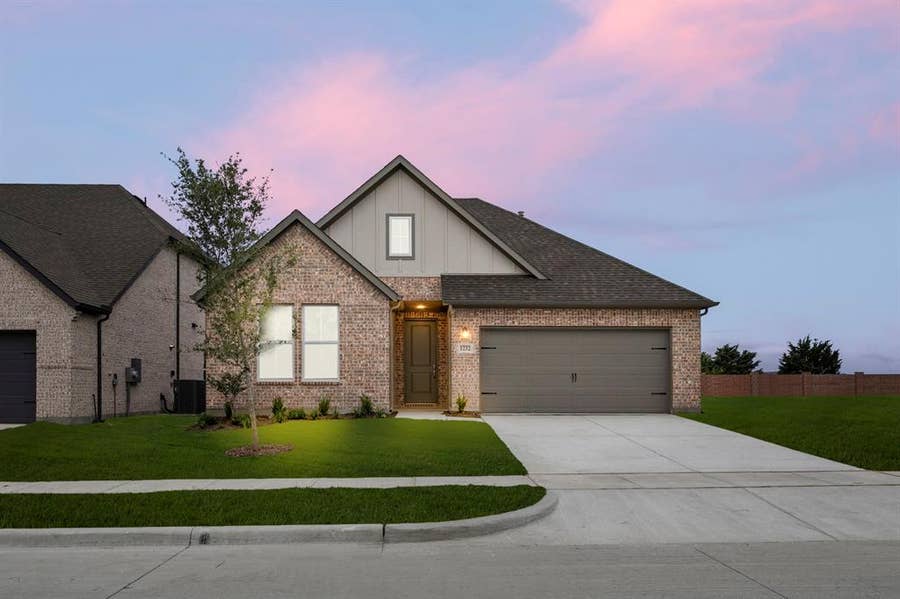Property photo for 1232 Redcoat Drive, Forney, TX