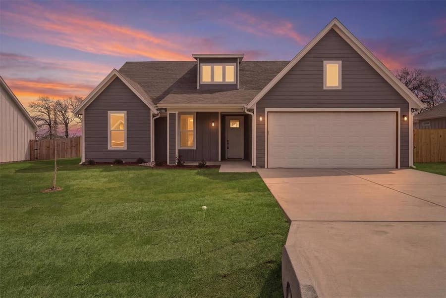Property photo for 421 Redbud Lane, Tolar, TX