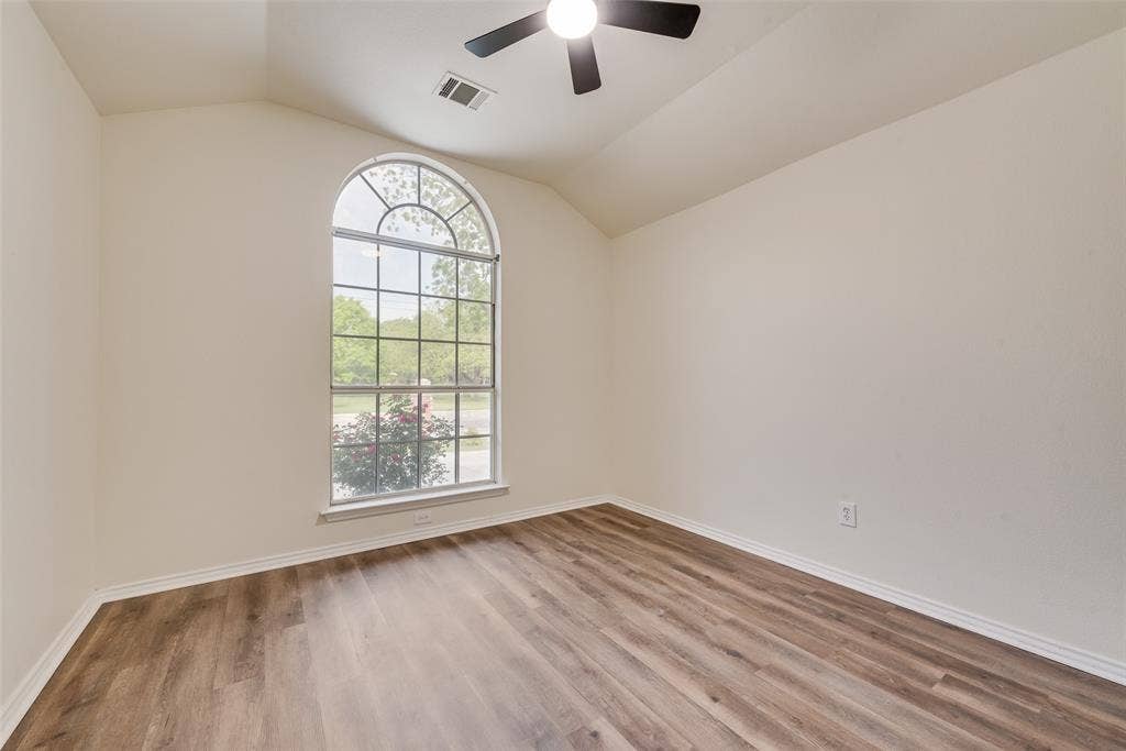600 N Chattey Road, DeSoto, TX 75115 600 N Chattey Road, DeSoto, TX 75115