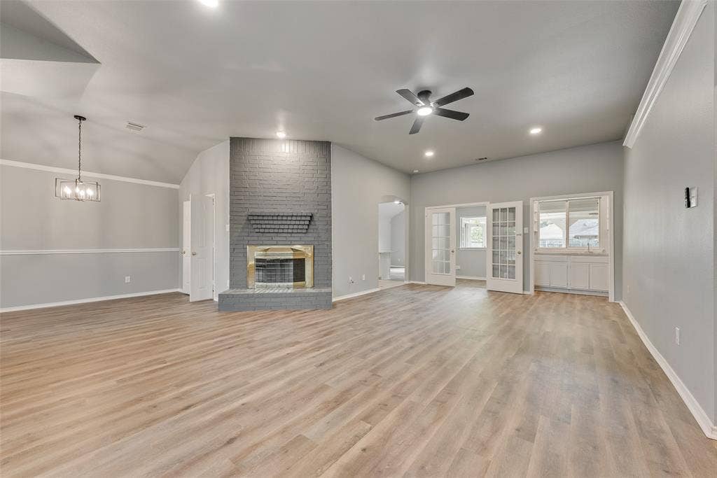 600 N Chattey Road, DeSoto, TX 75115 600 N Chattey Road, DeSoto, TX 75115