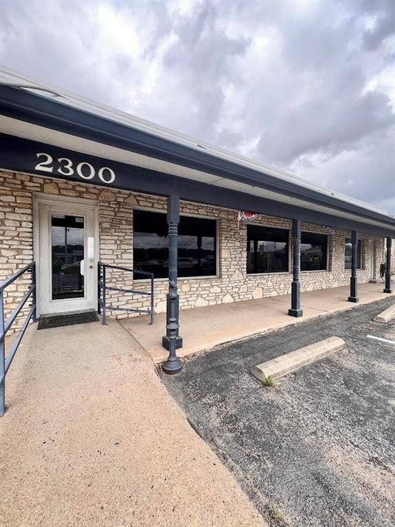 Property photo for 2300 N US Highway 281, Marble Falls, TX