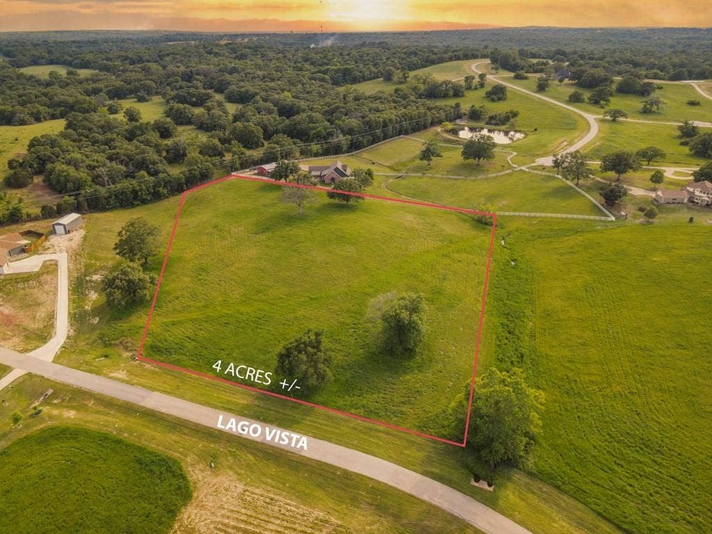 302/303 Lago Vista Drive, Athens, TX 75752 Aerial view with a rural view