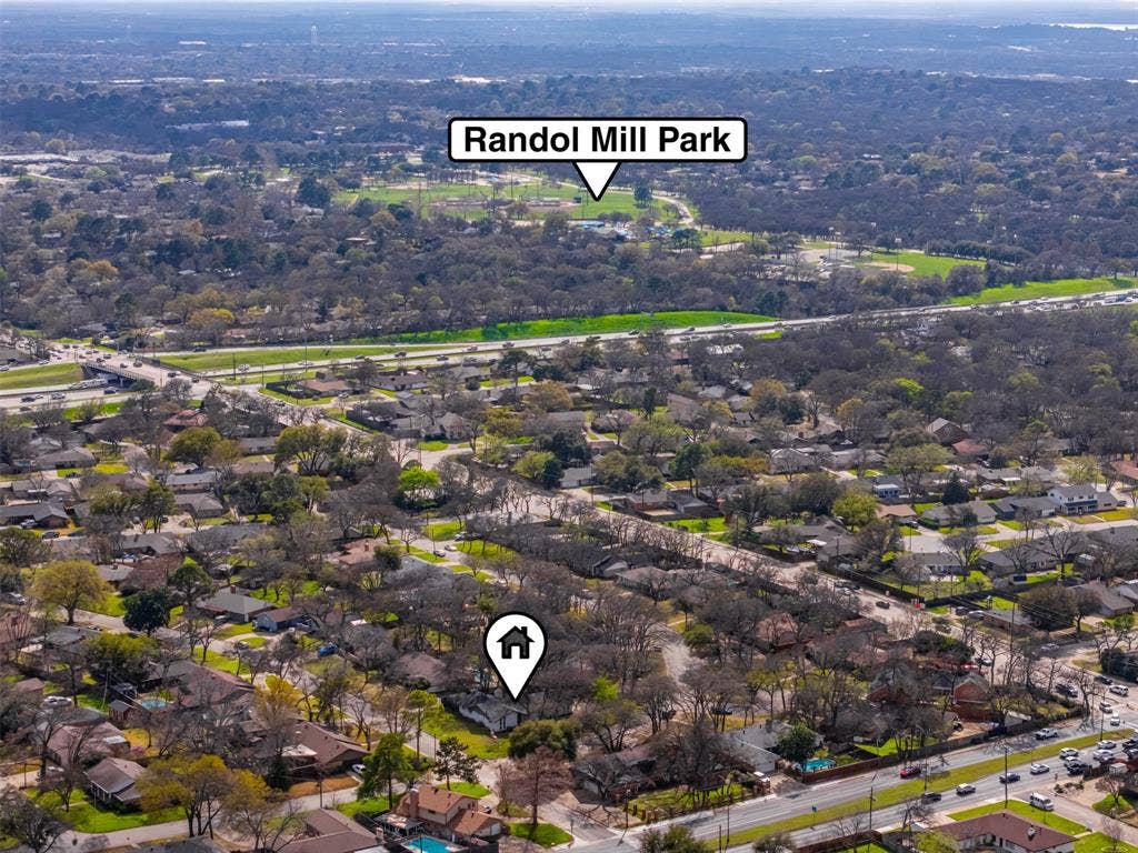 1819 W Cedar Elm Drive, Arlington, TX 76012 The incredible Randol Mill Park is just a short drive away!