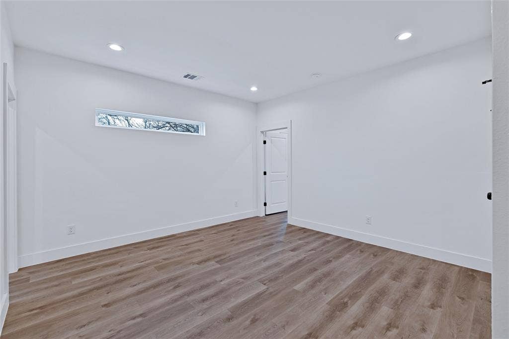 2844 S Marsalis Avenue, Dallas, TX 75216