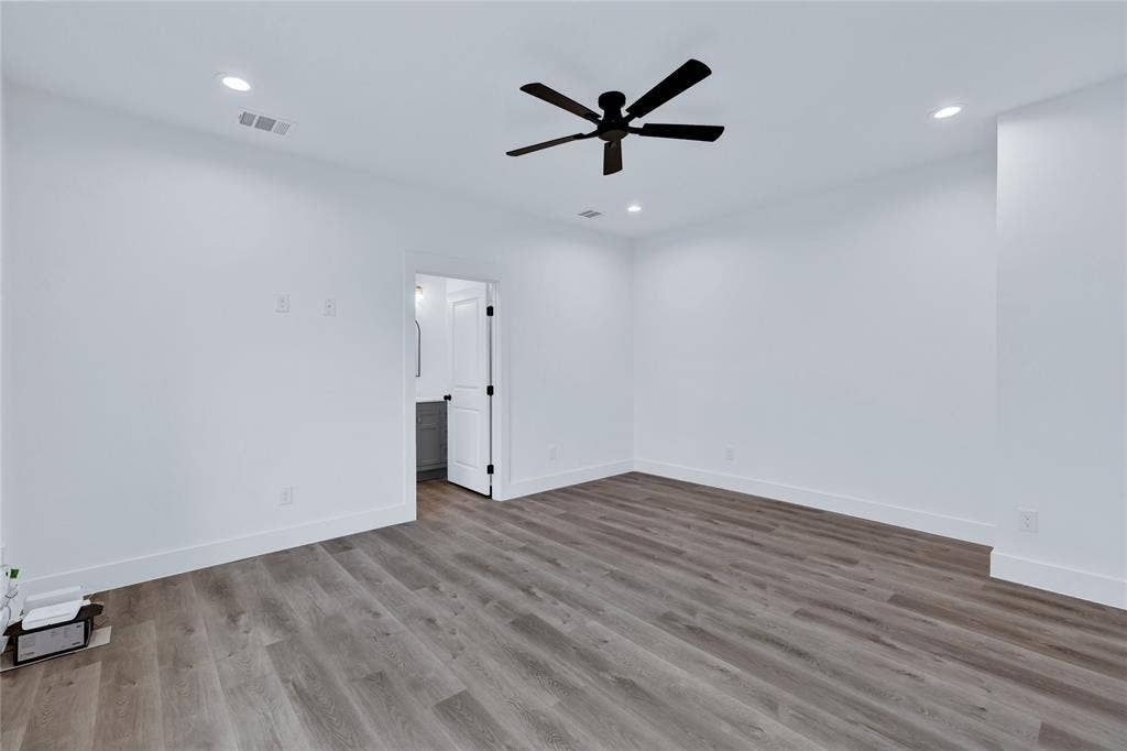 2844 S Marsalis Avenue, Dallas, TX 75216