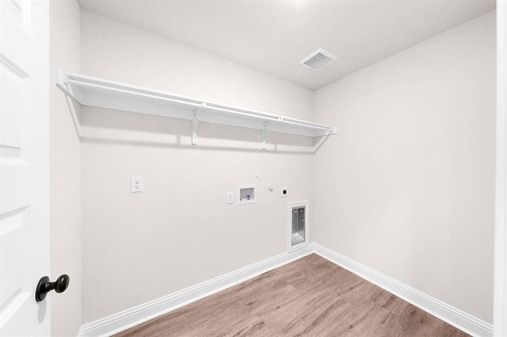 423 Maltese Drive, Red Oak, TX 75154 DSC02306