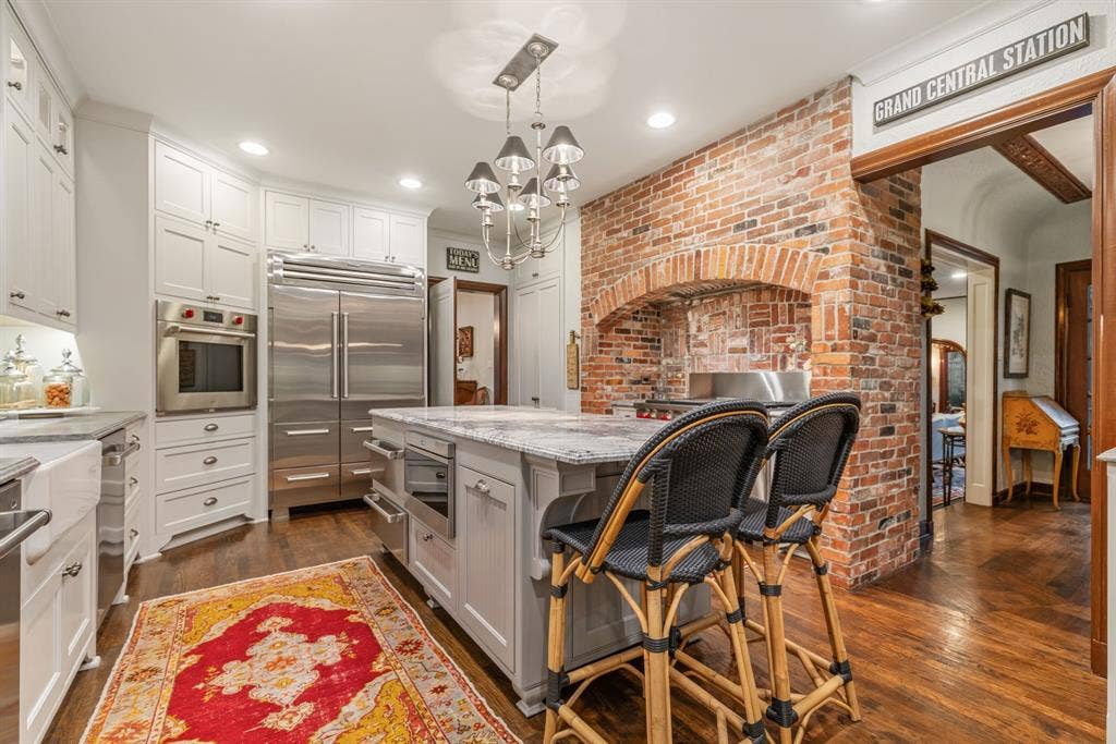 4309 Beverly Drive, Highland Park, TX 75205 4309 Beverly Drive, Highland Park, TX 75205