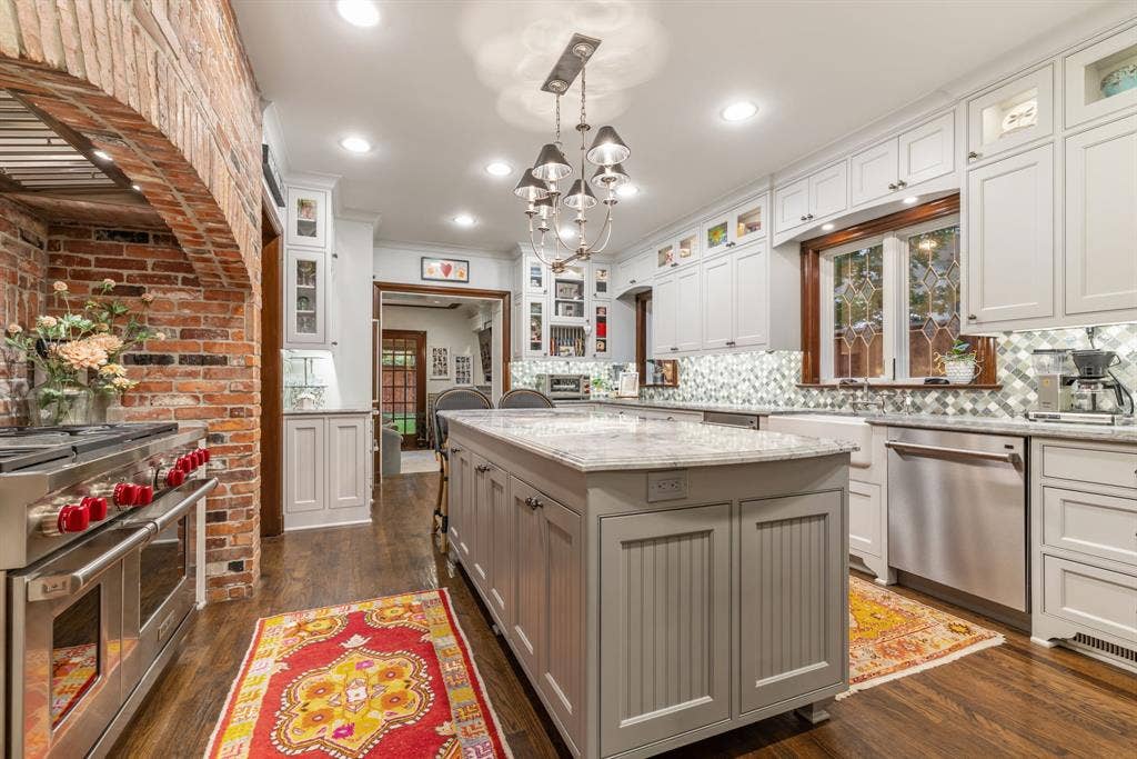 4309 Beverly Drive, Highland Park, TX 75205 4309 Beverly Drive, Highland Park, TX 75205