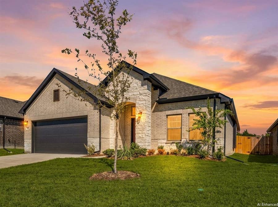 Property photo for 452 Steppe, Red Oak, TX