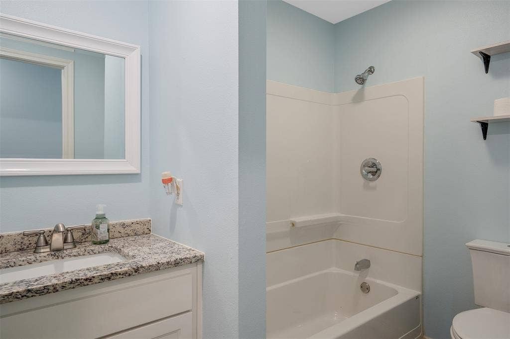 10670 Seven Hills Road, Tyler, TX 75708