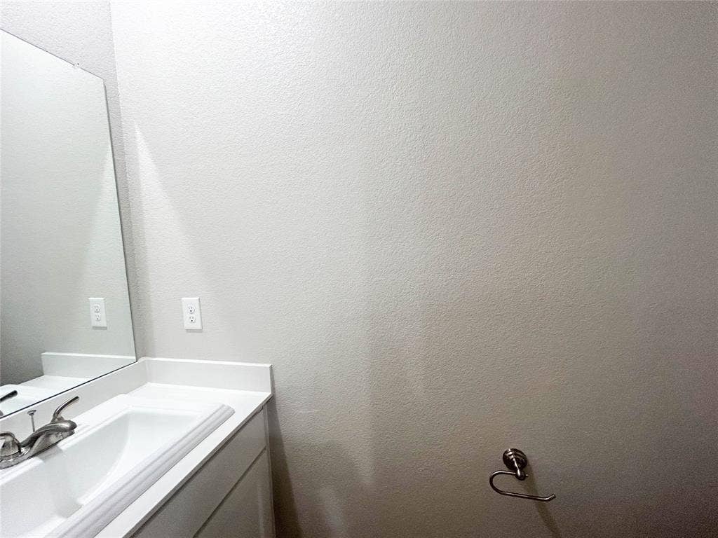 2120 Dena Drive, Waxahachie, TX 75165 2120 Dena Drive, Waxahachie, TX 75165