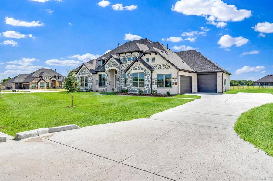 Property photo for 8340 Magnolia Court, Greenville, TX