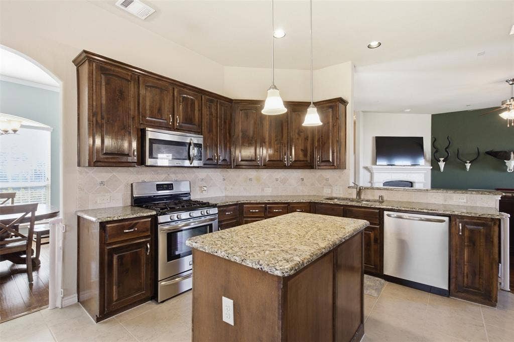 1540 Great Lakes Court, Rockwall, TX 75087 1540 Great Lakes Court, Rockwall, TX 75087