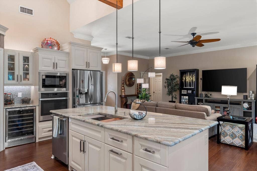 181 Saint Andrews Drive, Mabank, TX 75156 181 Saint Andrews Drive, Mabank, TX 75156