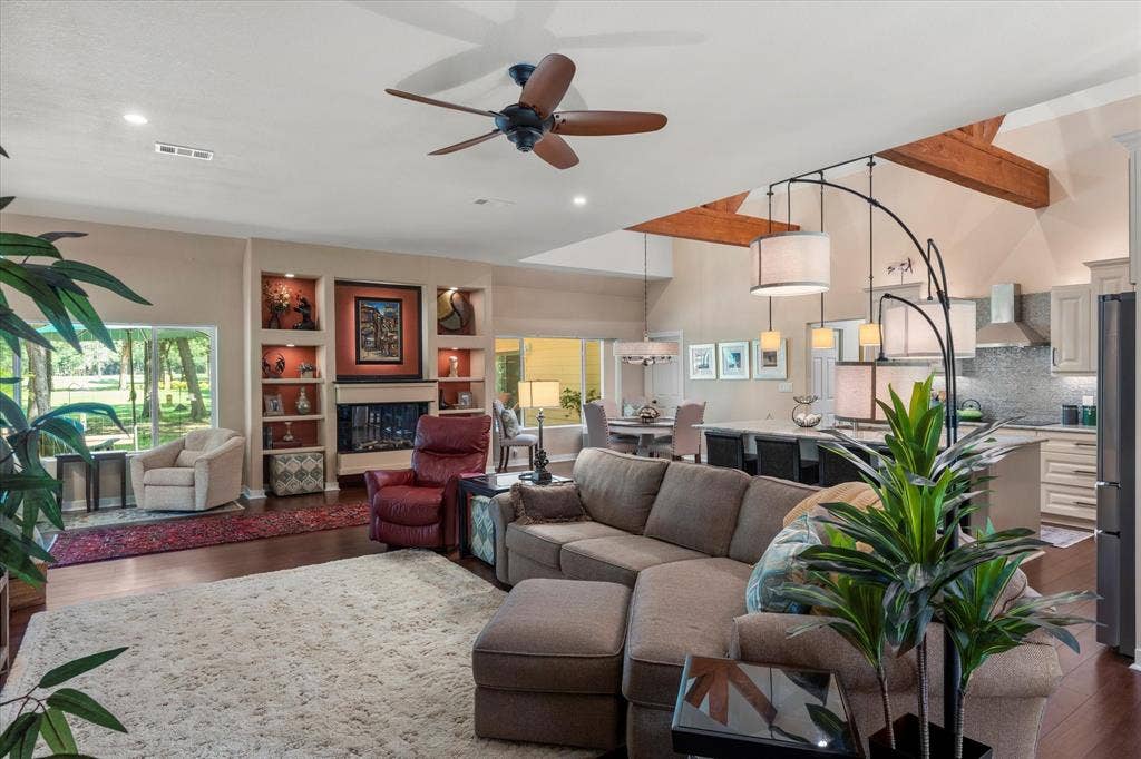181 Saint Andrews Drive, Mabank, TX 75156 181 Saint Andrews Drive, Mabank, TX 75156