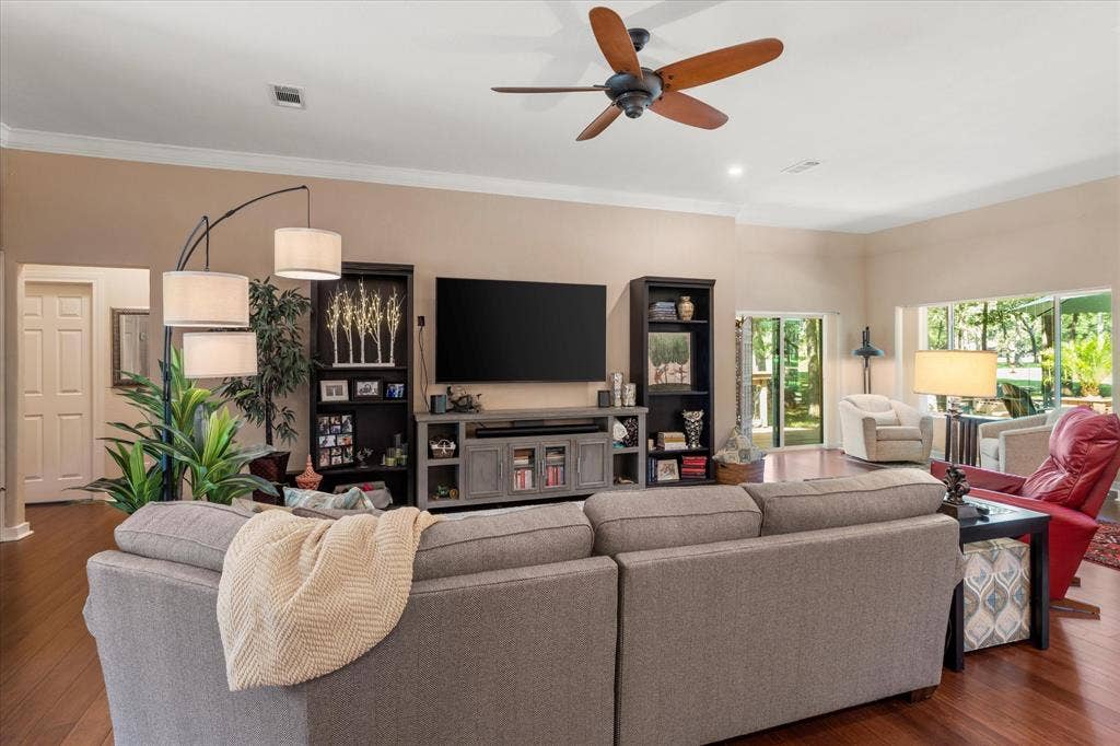 181 Saint Andrews Drive, Mabank, TX 75156 181 Saint Andrews Drive, Mabank, TX 75156