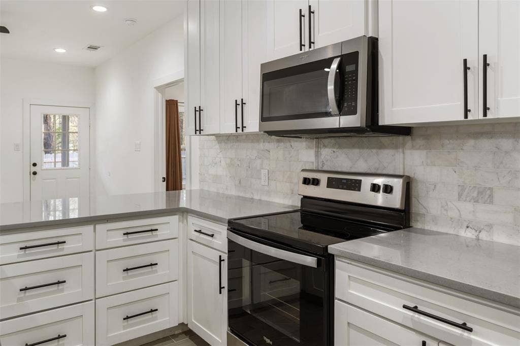 145 Barcelona Street, Payne Springs, TX 75156 145 Barcelona Street, Payne Springs, TX 75156