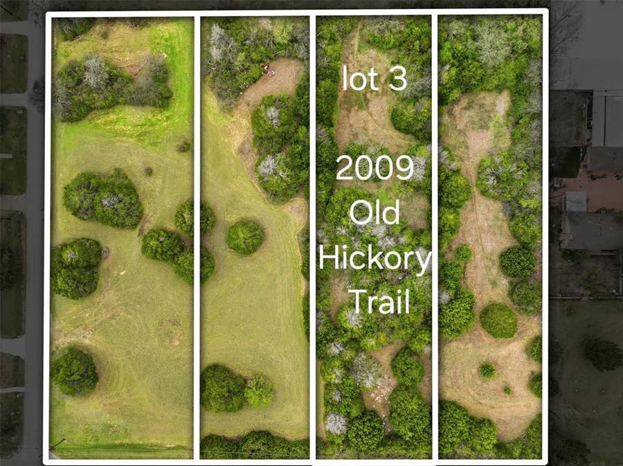 Property photo for 2009 Old Hickory Trail, DeSoto, TX