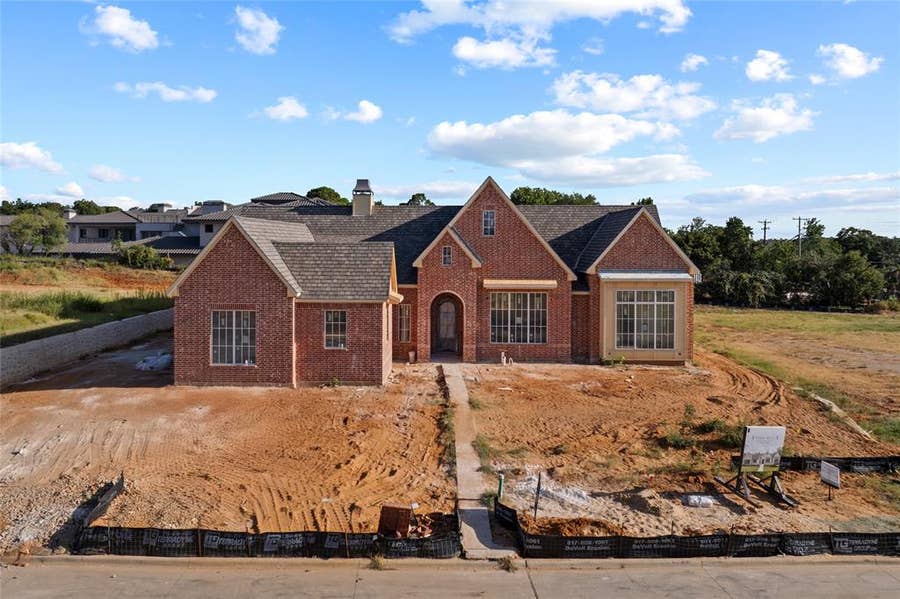 Property photo for 1509 Four Seasons Drive, Colleyville, TX