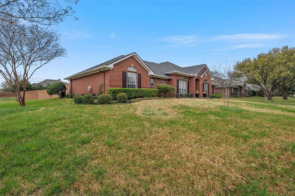 1400 Radisson Drive, Hewitt, TX 76643 1400 Radisson Drive, Hewitt, TX 76643